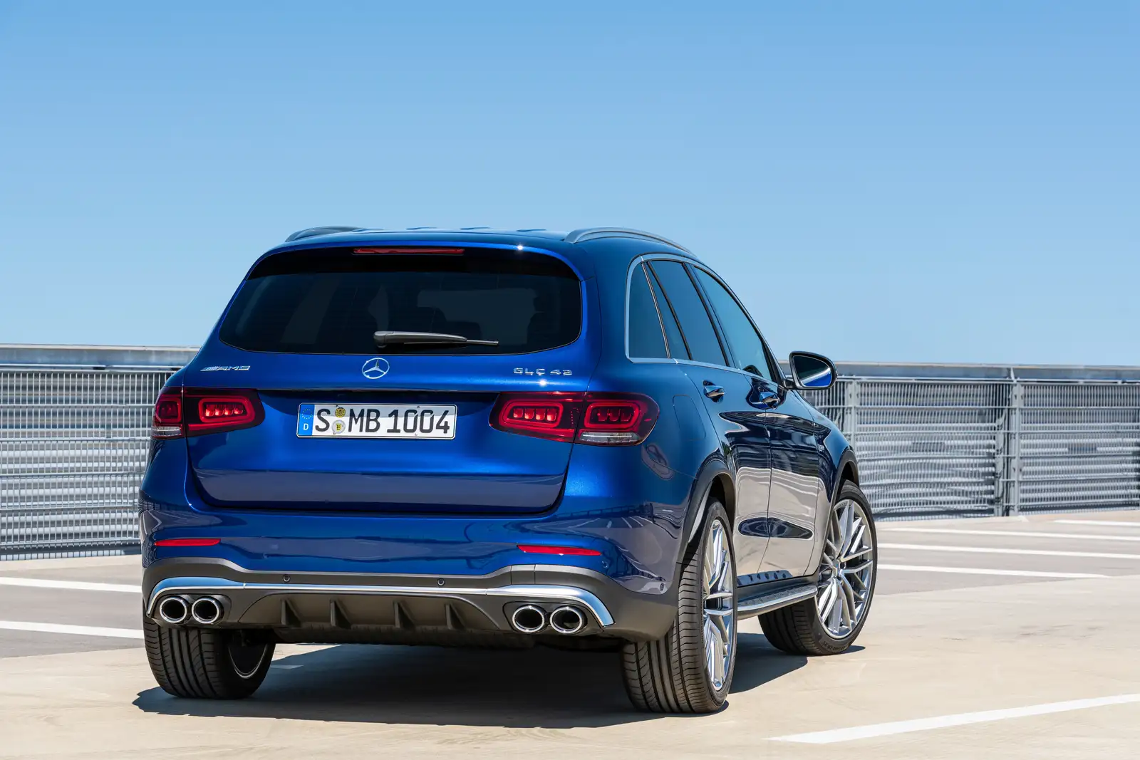 2023 Mercedes-Benz GLC 300 4MATIC - view 2