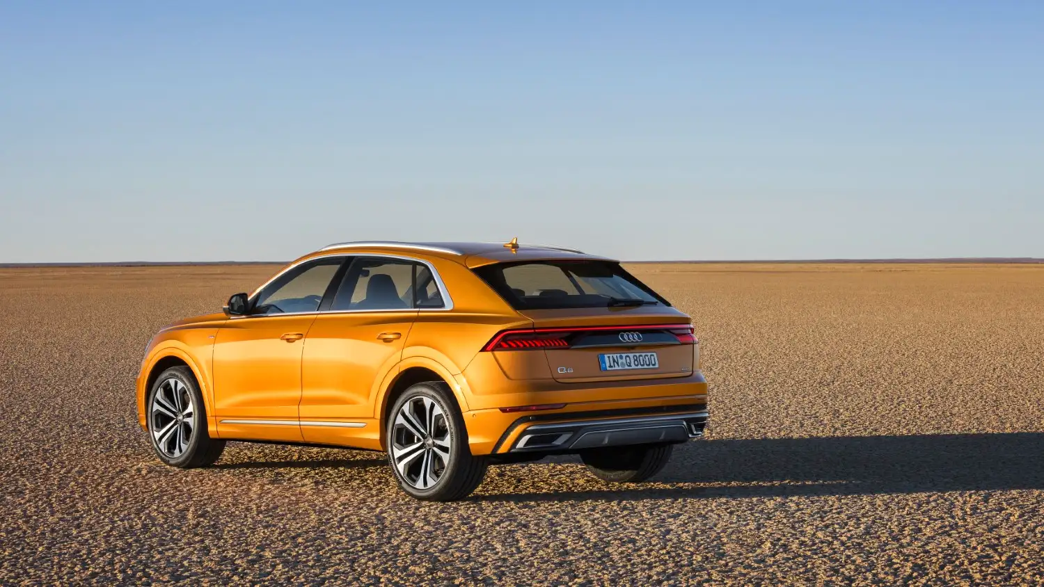 2020 Audi Q8 55 TFSI quattro 3.0L Luxury - view 2