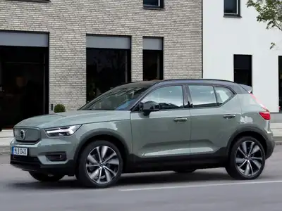 2022 Volvo XC40 Recharge P8 AWD - Image 1