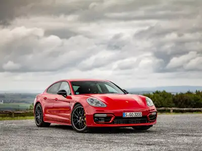 Porsche Panamera GTS Base Trim - Image 1