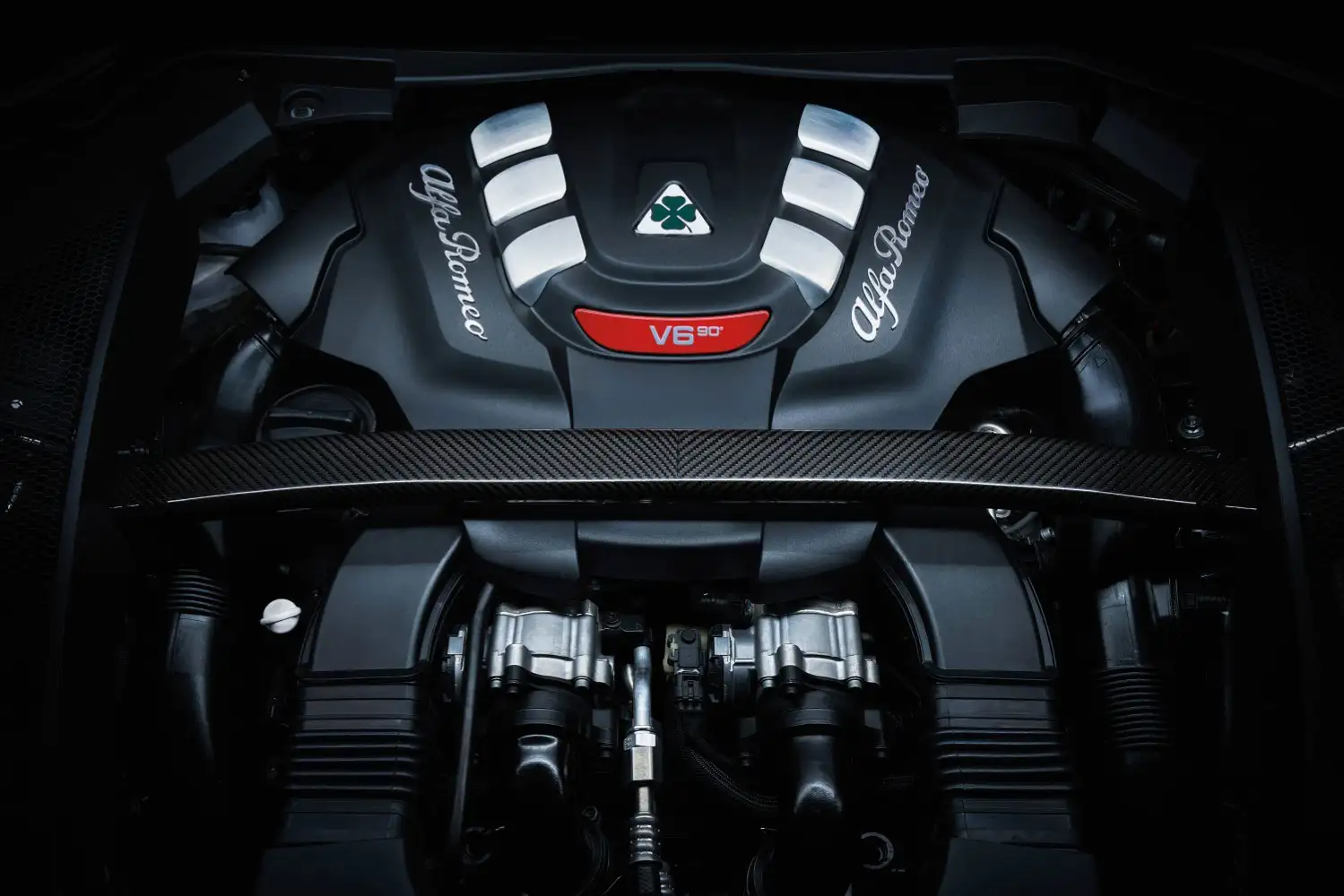 2018 Alfa Romeo Stelvio Quadrifoglio - view 7