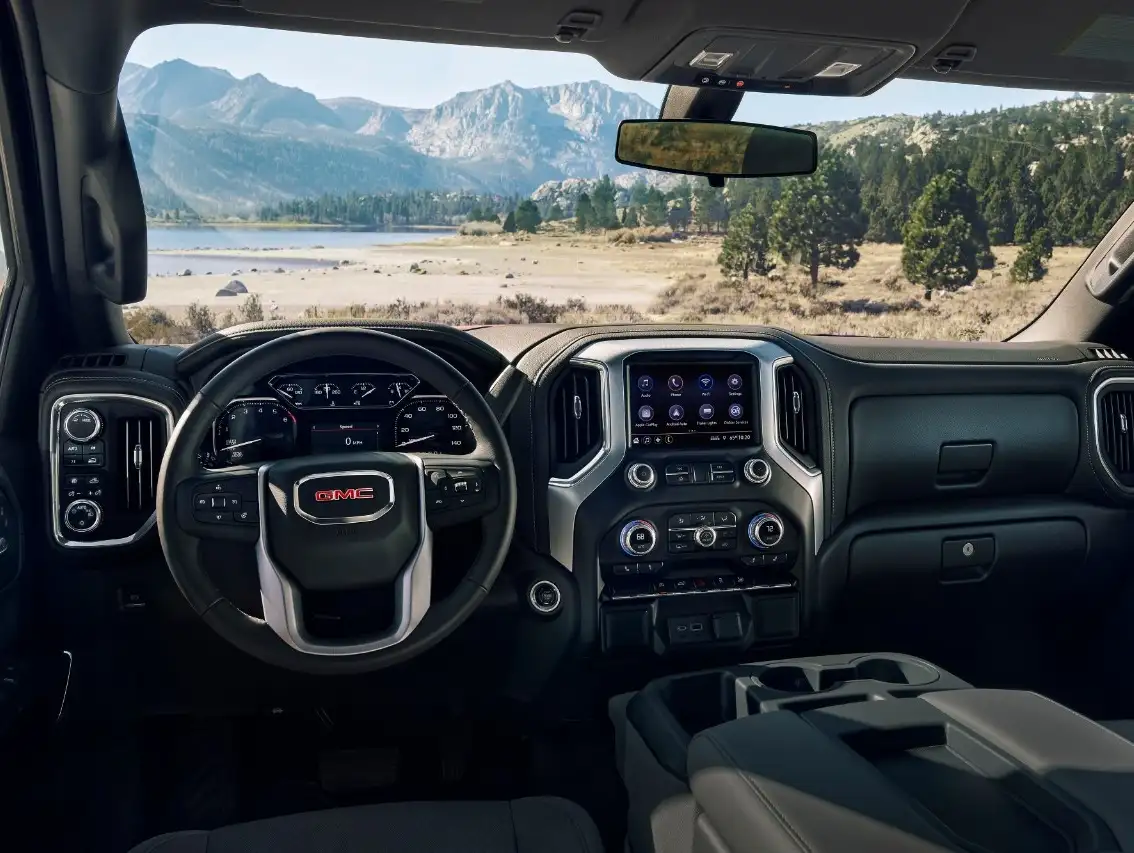 2022 GMC Sierra 1500 Regular Cab AT4 - view 3