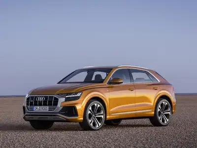 2021 Audi Q8 55 TFSI quattro 3.0L S line - Image 1