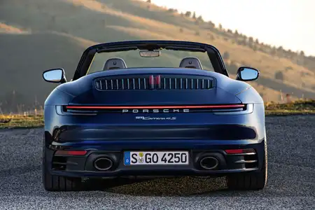 2022 Porsche 911 Carrera 4S Cabriolet Base Trim - Image 5