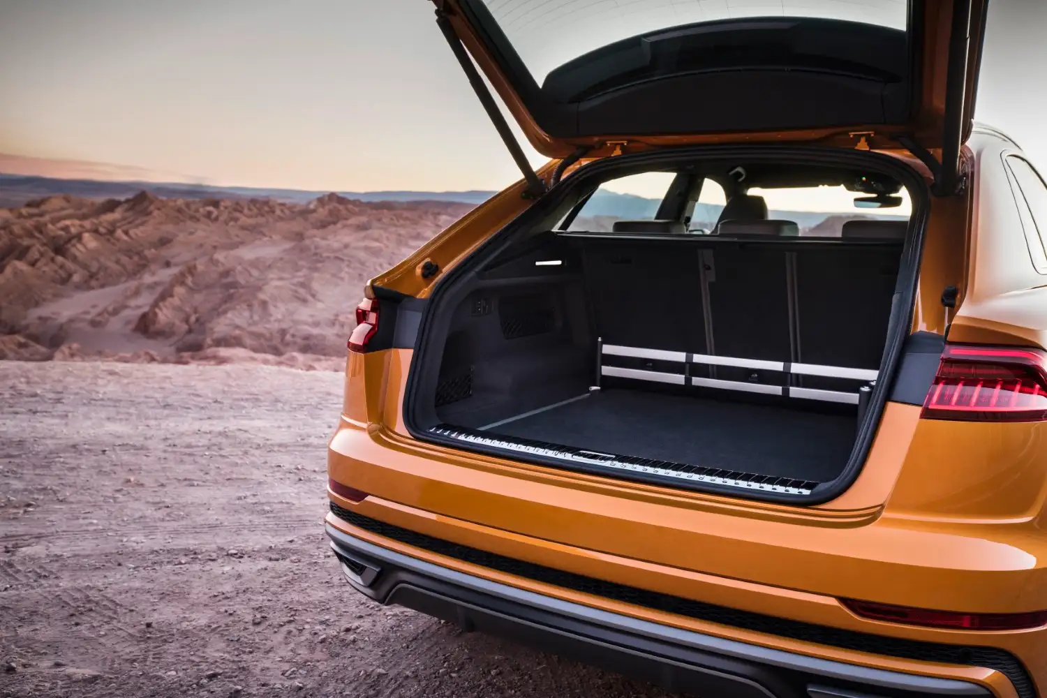 2020 Audi Q8 55 TFSI quattro 3.0L Luxury - view 7