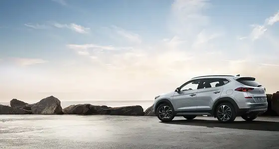 2021 Hyundai Tucson GL 2WD 2.0L Base - Image 2