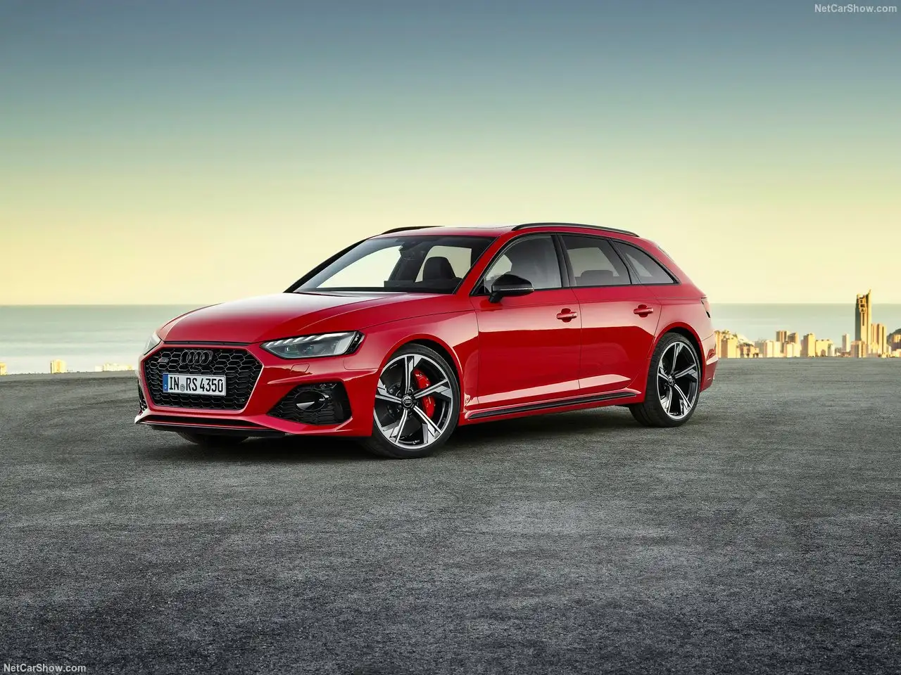 2021 Audi RS4 Avant TFSI quattro tiptronic - view 3