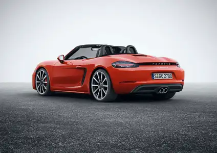 2022 Porsche 718 Boxster S Base Trim - Manual - Image 2