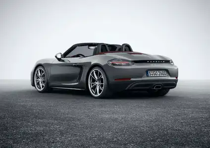 2022 Porsche 718 Boxster Base Trim - Manual - Image 2