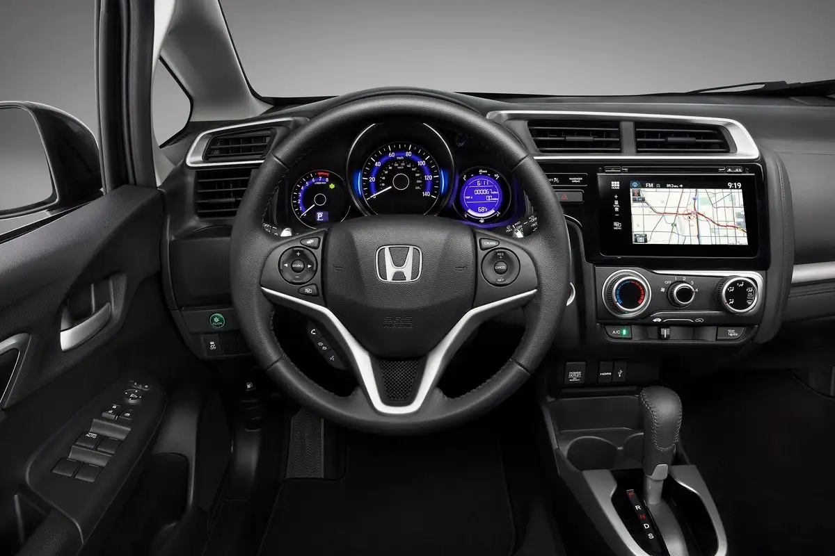 2018 Honda Jazz EX - view 3