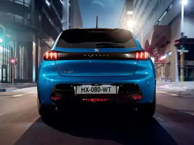 2023 Peugeot e-208 Active+ - Image 2
