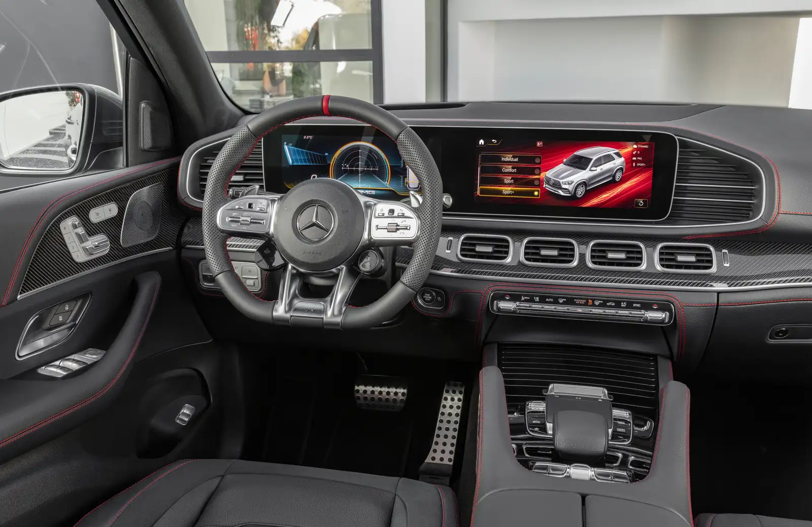 2020 Mercedes-Benz AMG GLE 53 4MATIC+ - view 4