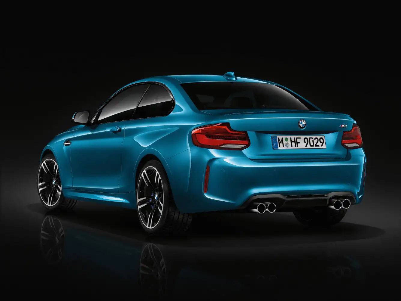 2022 BMW 2 Series 230i Coupe M Sport - view 2
