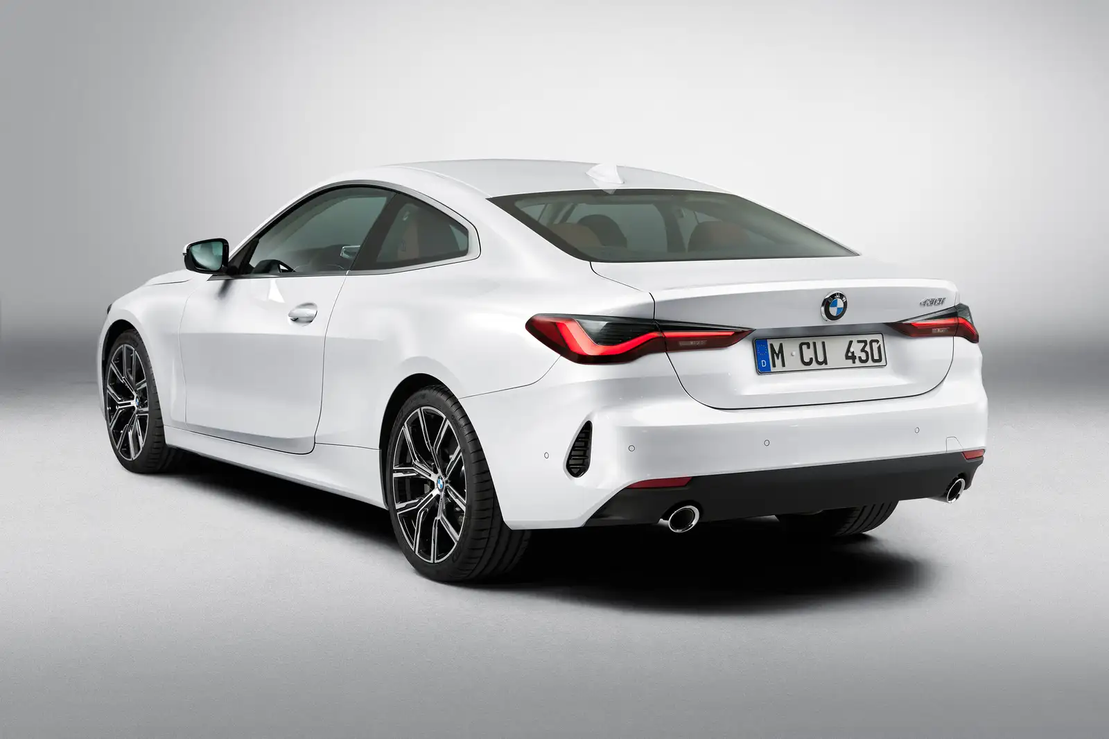 2021 BMW 4 Series 430i Coupe - view 2