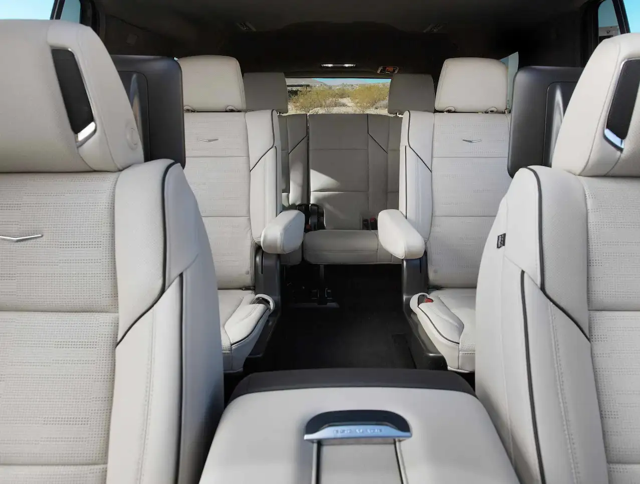 2021 Cadillac Escalade ESV Premium Luxury - view 5