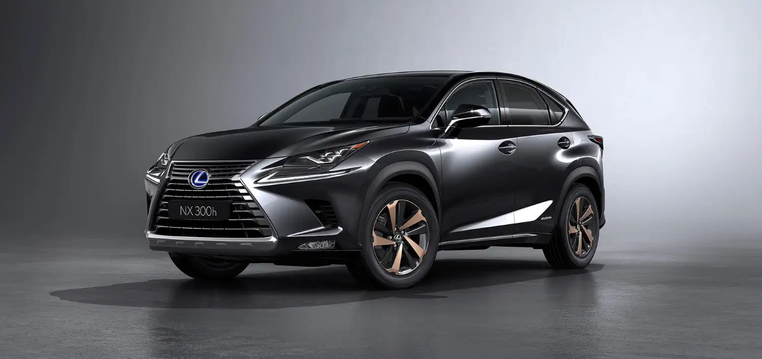 2022 Lexus NX 350 Premier - view 2