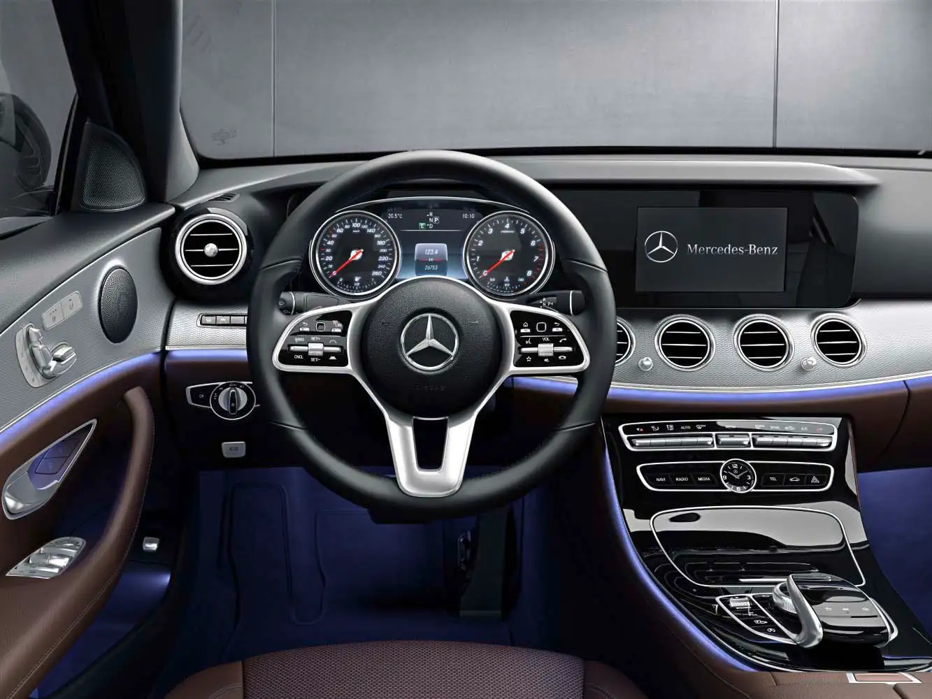 2019 Mercedes-Benz E-Class Sedan E 300 Premium + - view 7