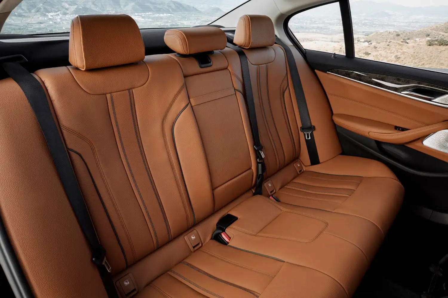 2019 BMW 5 Series 540i Sedan Luxury Line Exclusive - view 8
