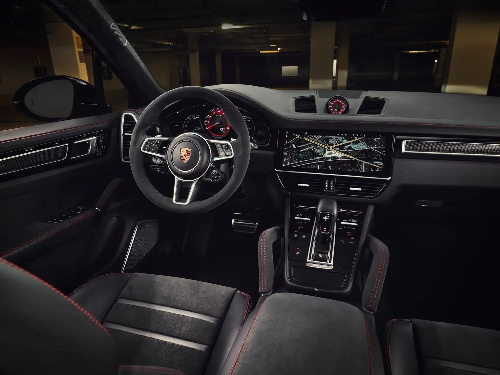 2022 Porsche Cayenne GTS Base Trim - view 4