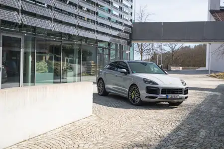 Porsche Cayenne E-Hybrid Coupe Base Trim · Mocha Almond - Image 1