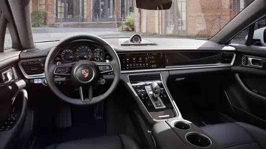 Porsche Panamera 4 Executive Base Trim - Image 4