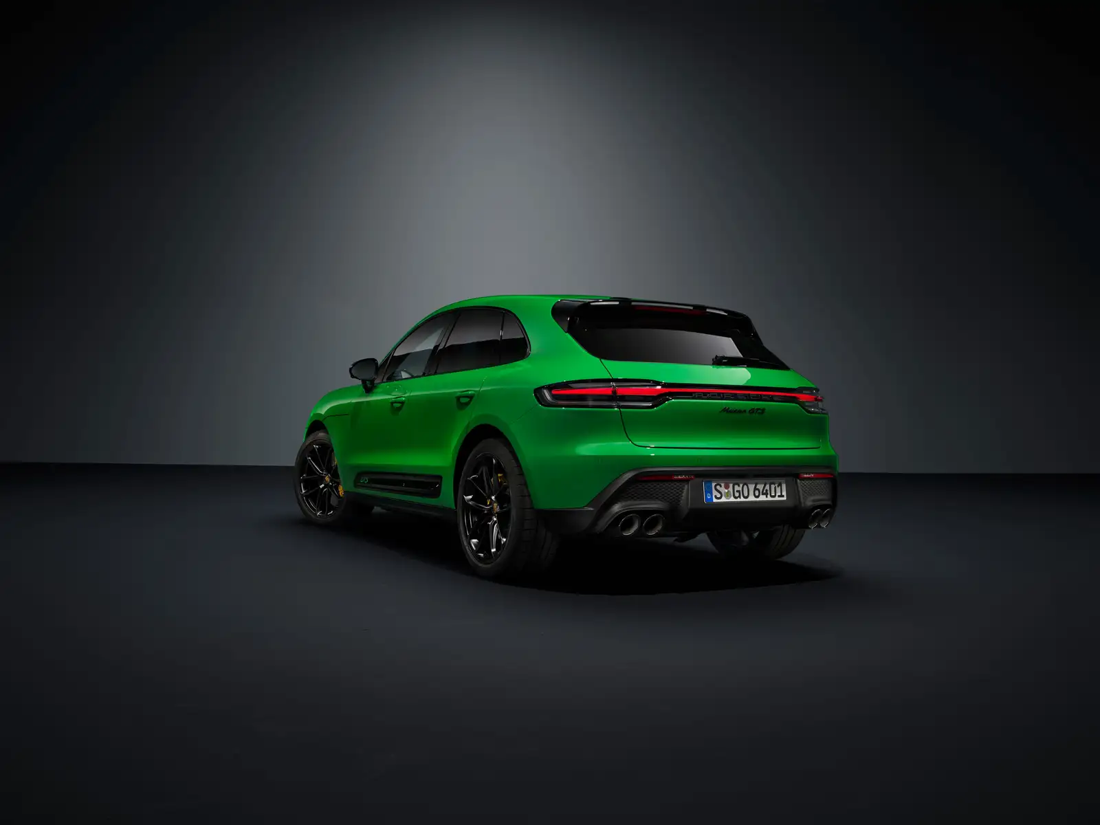 2023 Porsche Macan GTS Base Trim - view 3
