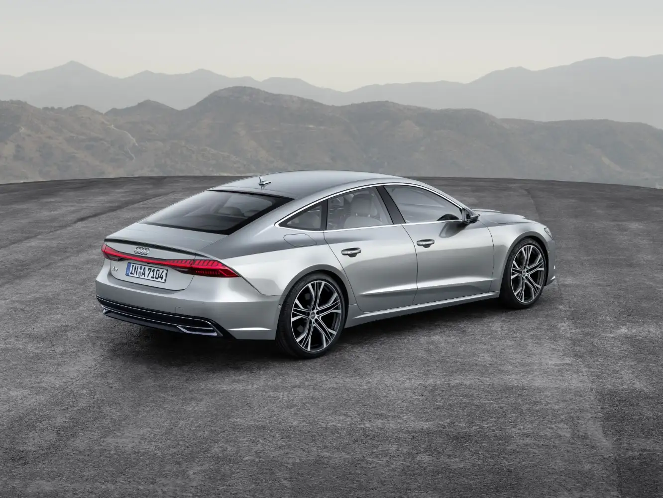 2022 Audi A7 Sportback 55 TFSI quattro 3.0L - view 2