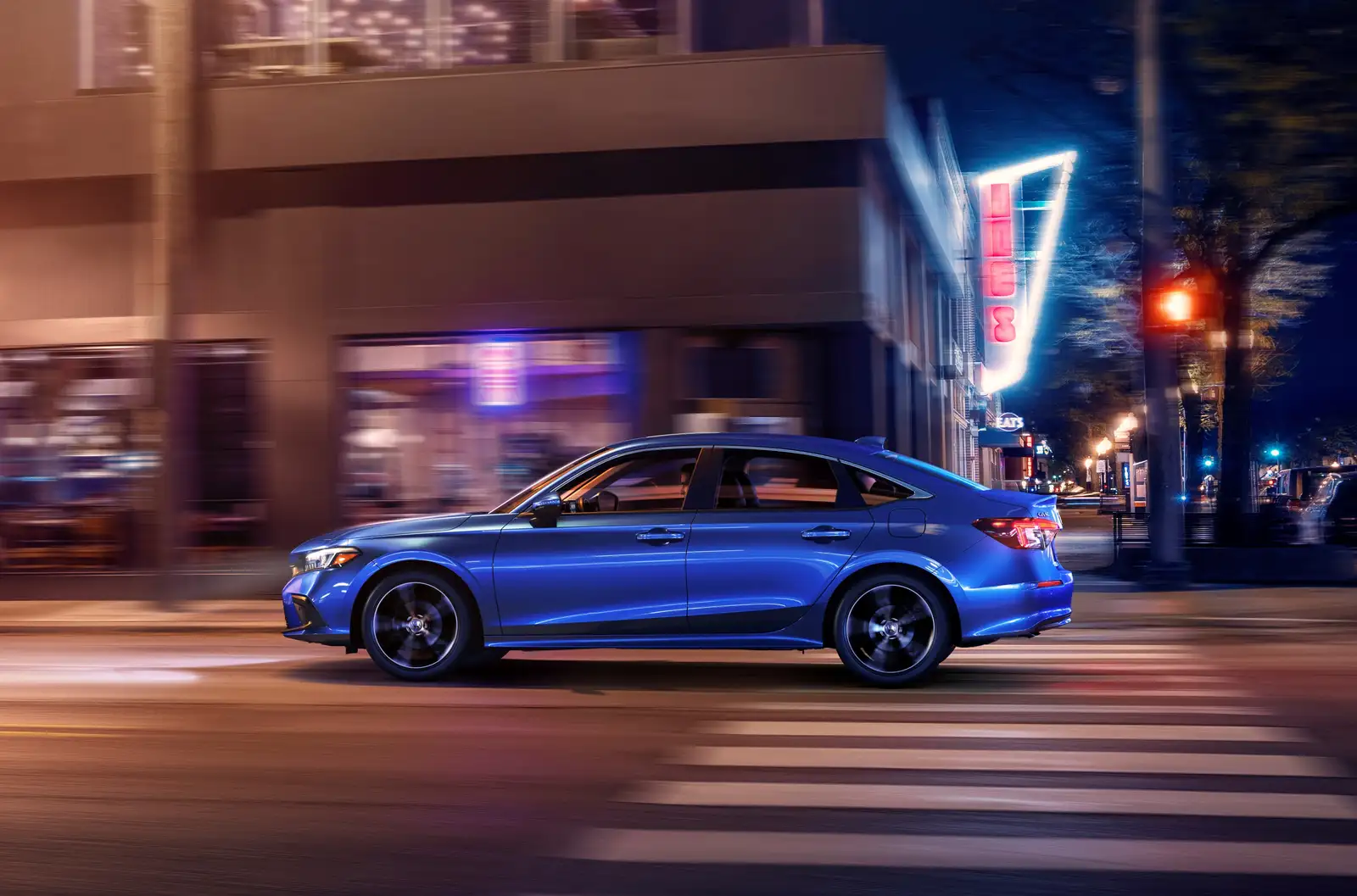 2022 Honda Civic Sport - view 3