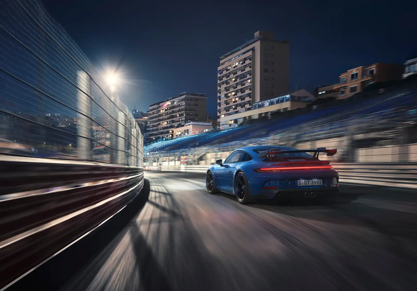 2022 Porsche 911 GT3 Base Trim - view 2