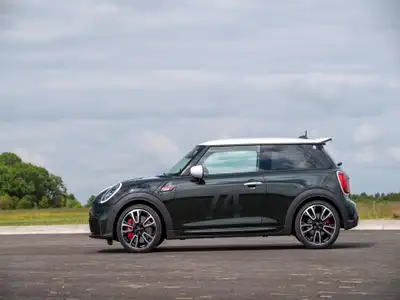 2022 MINI 3 Door Hatch JCW Anniversary Edition - Image 3