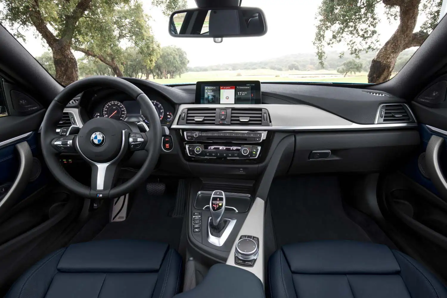 2019 BMW 4 Series 430i Convertible M Sport - view 8