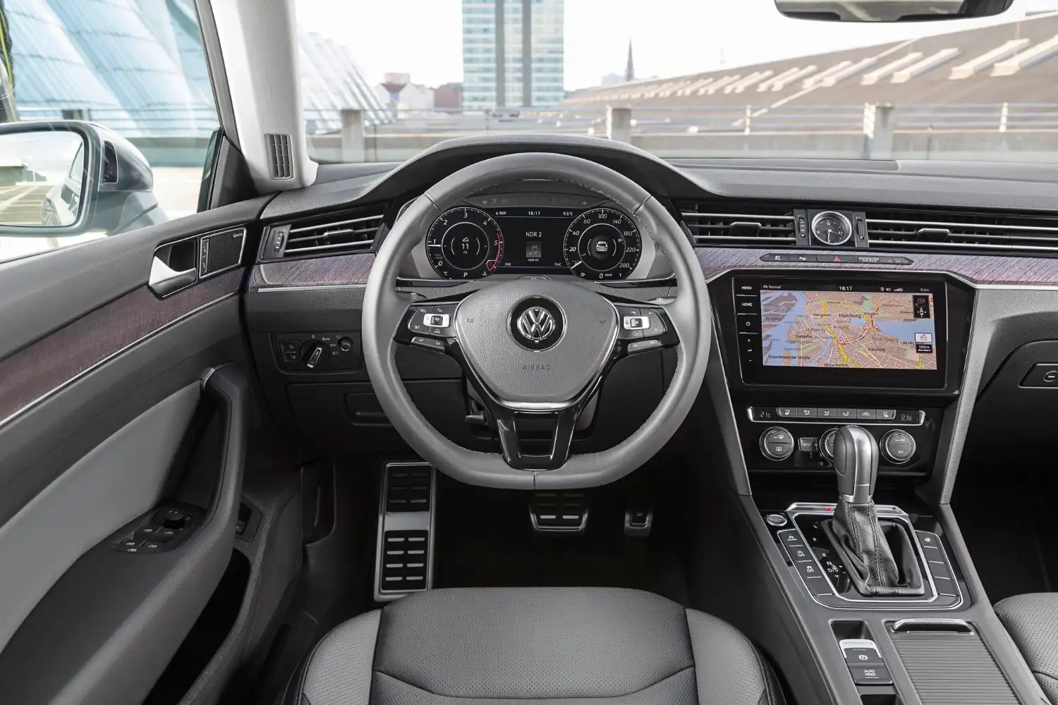 2019 Volkswagen Arteon Sport Leather - view 6