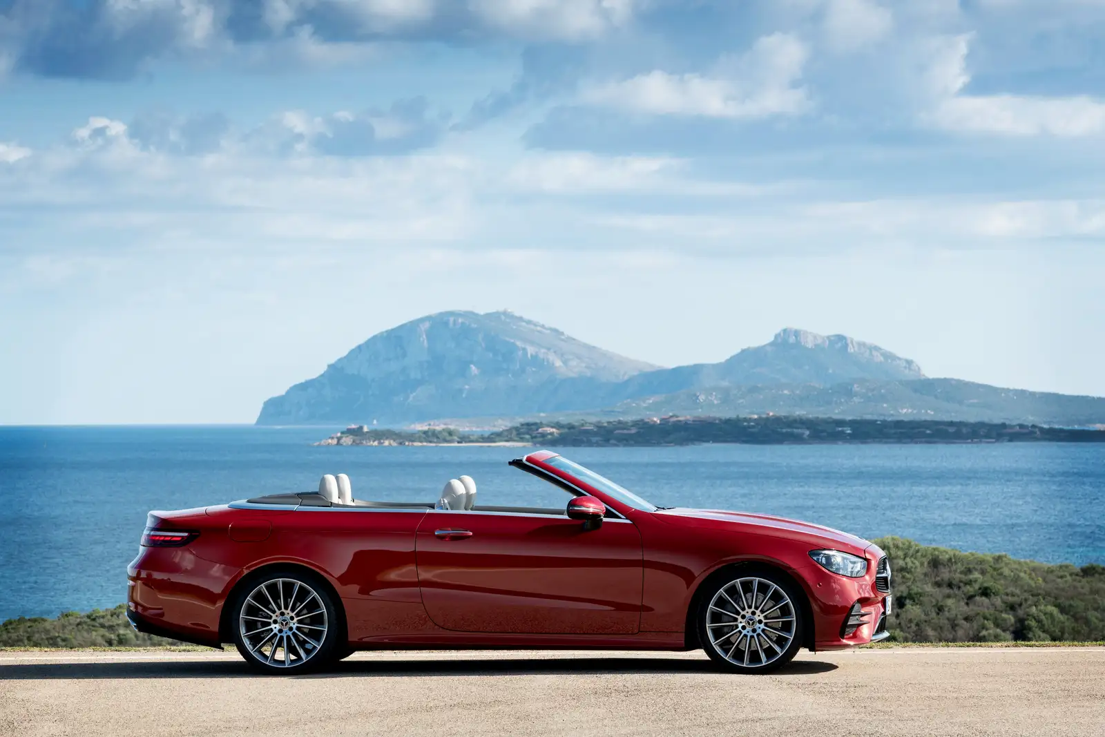 Mercedes-Benz E-Class Coupe