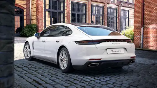 Porsche Panamera 4 Executive Base Trim - Image 2