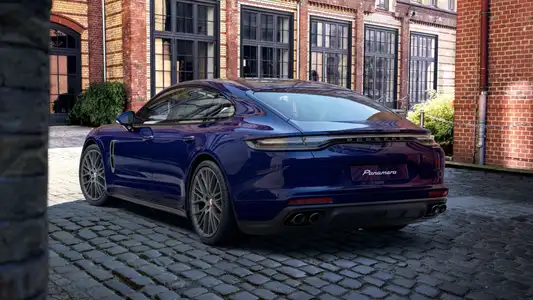 Porsche Panamera Platinum Edition Base Trim - Image 2
