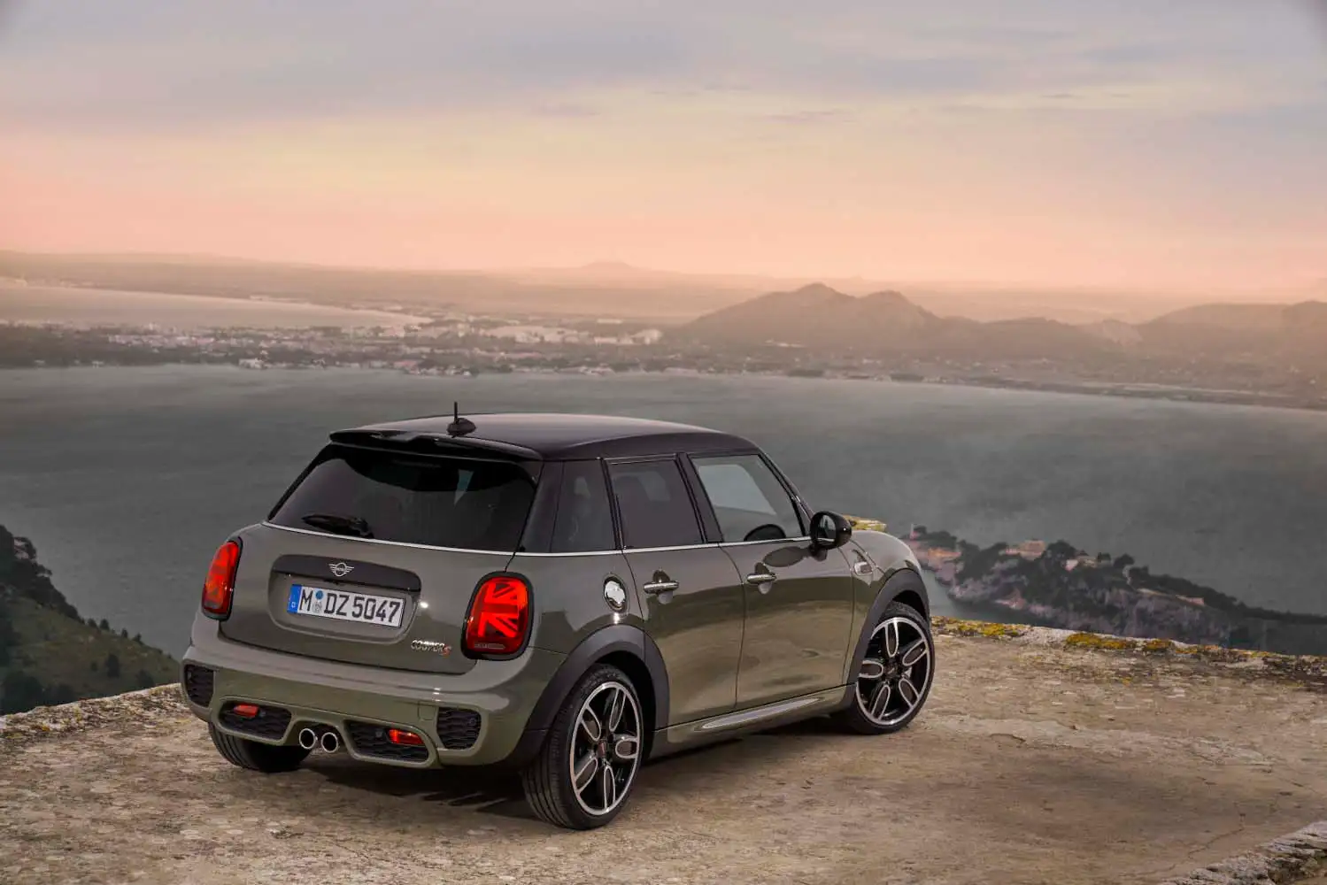 MINI 5 Door Hatch
