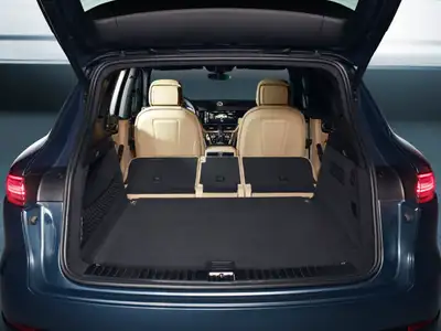 2022 Porsche Cayenne SUV Base Trim - Image 1