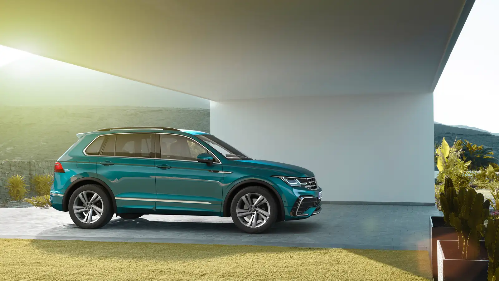 2021 Volkswagen Tiguan 1.4L TSI Life Plus - view 3