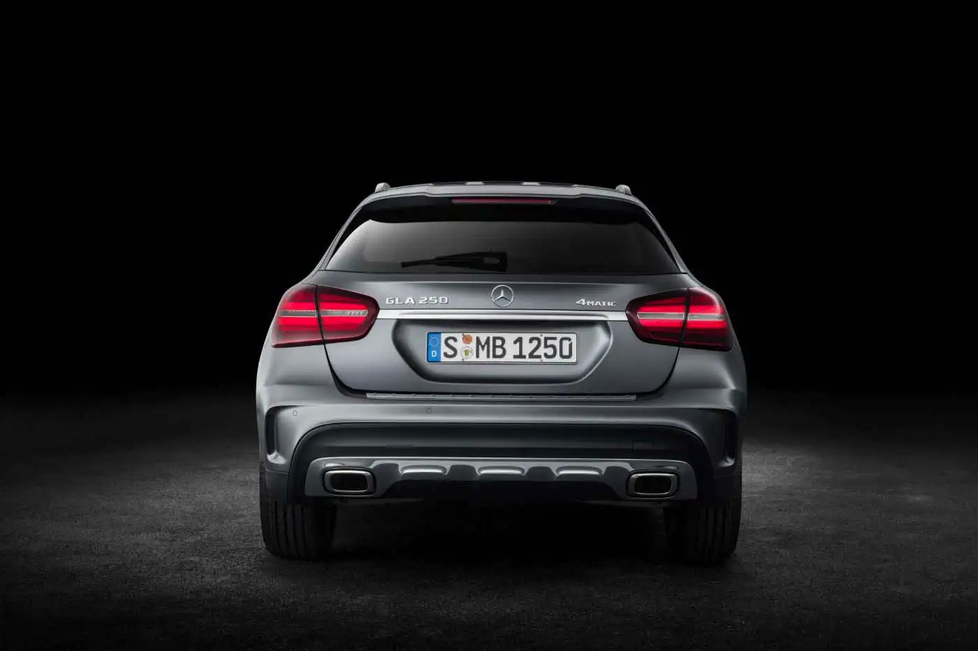2019 Mercedes-Benz GLA 250 4MATIC - view 6