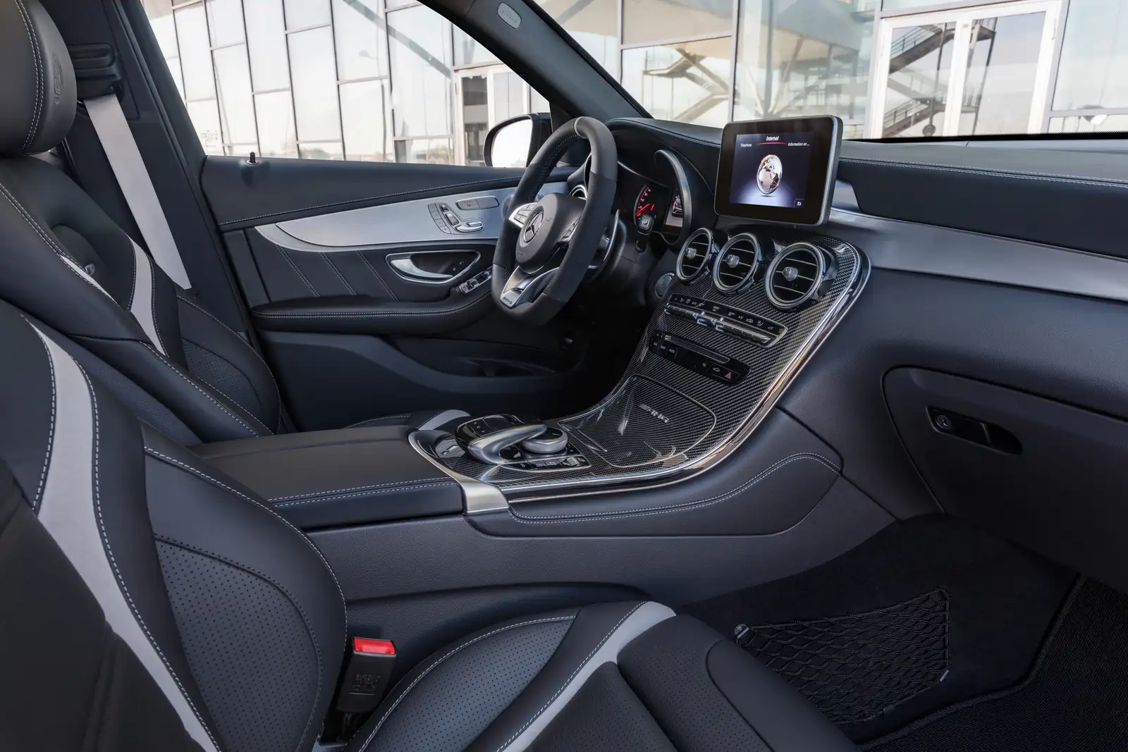 2020 Mercedes-Benz AMG GLC 63 S 4MATIC+ - view 5