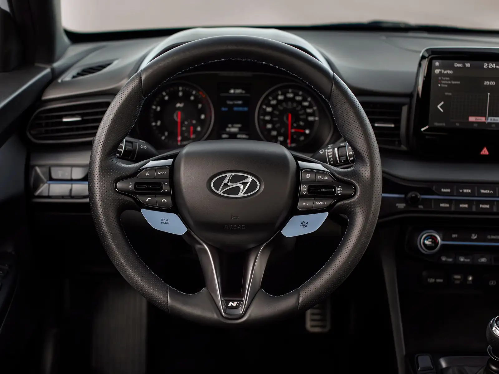 2022 Hyundai Veloster N - view 4