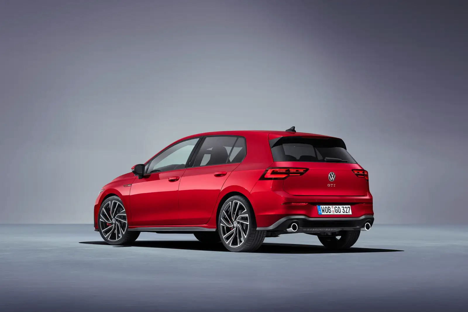2019 Volkswagen Golf GTI SEL 4 Door - view 2