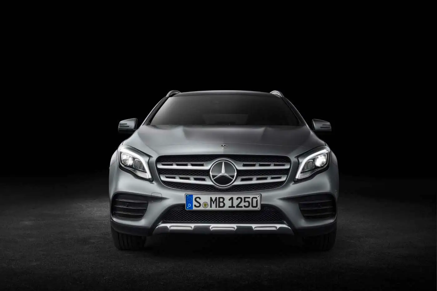 2019 Mercedes-Benz GLA 250 4MATIC - view 5