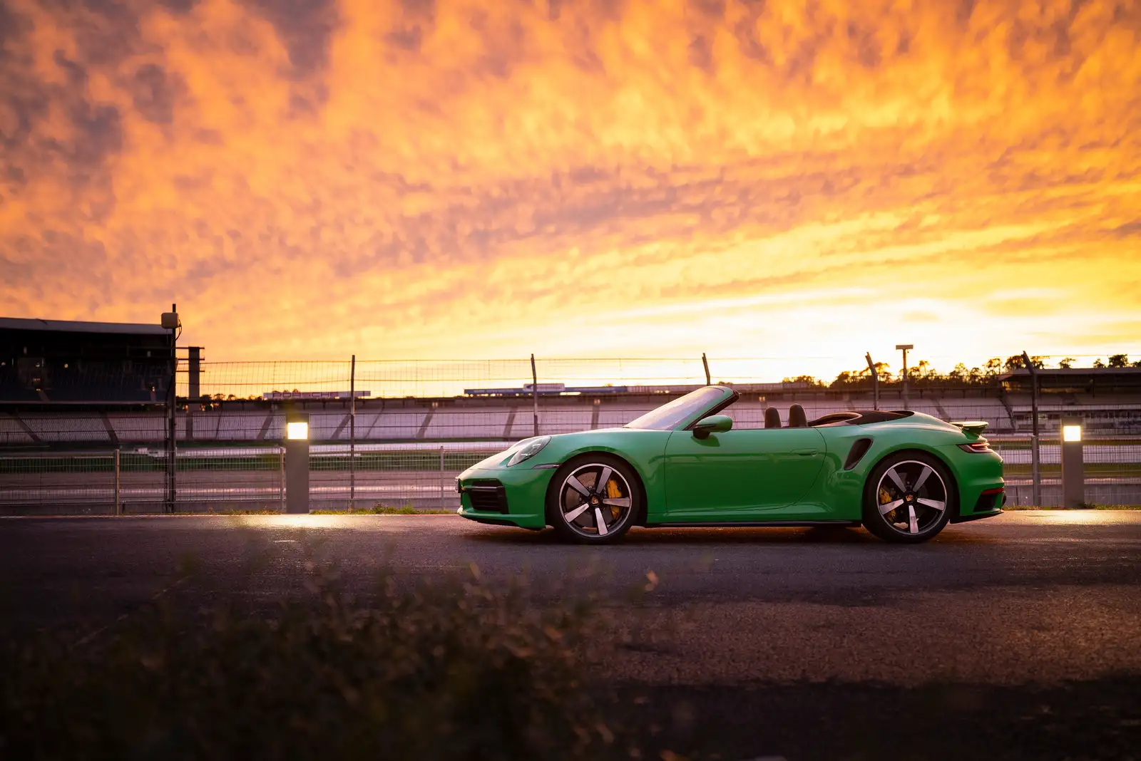 2022 Porsche 911 Turbo Cabriolet Base Trim - view 3
