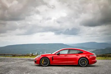Porsche Panamera GTS Base Trim - Image 3