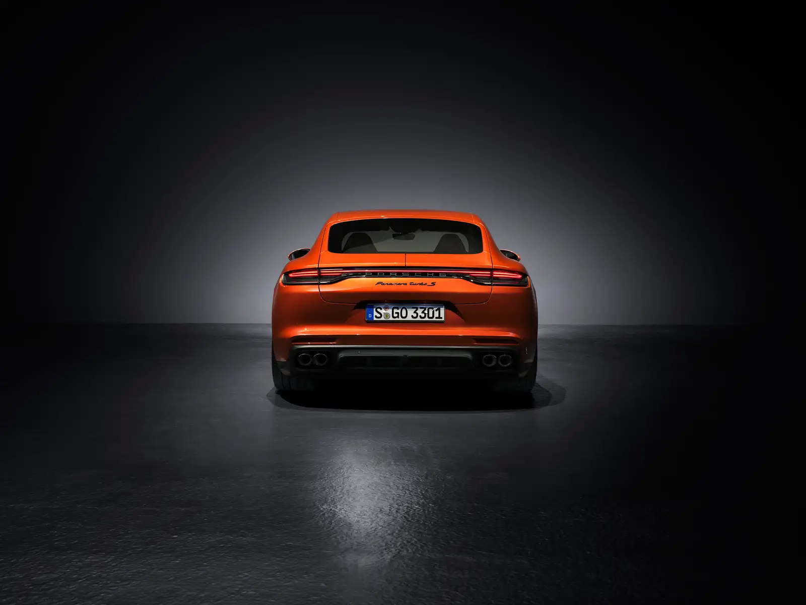 2022 Porsche Panamera Turbo S Base Trim - view 5