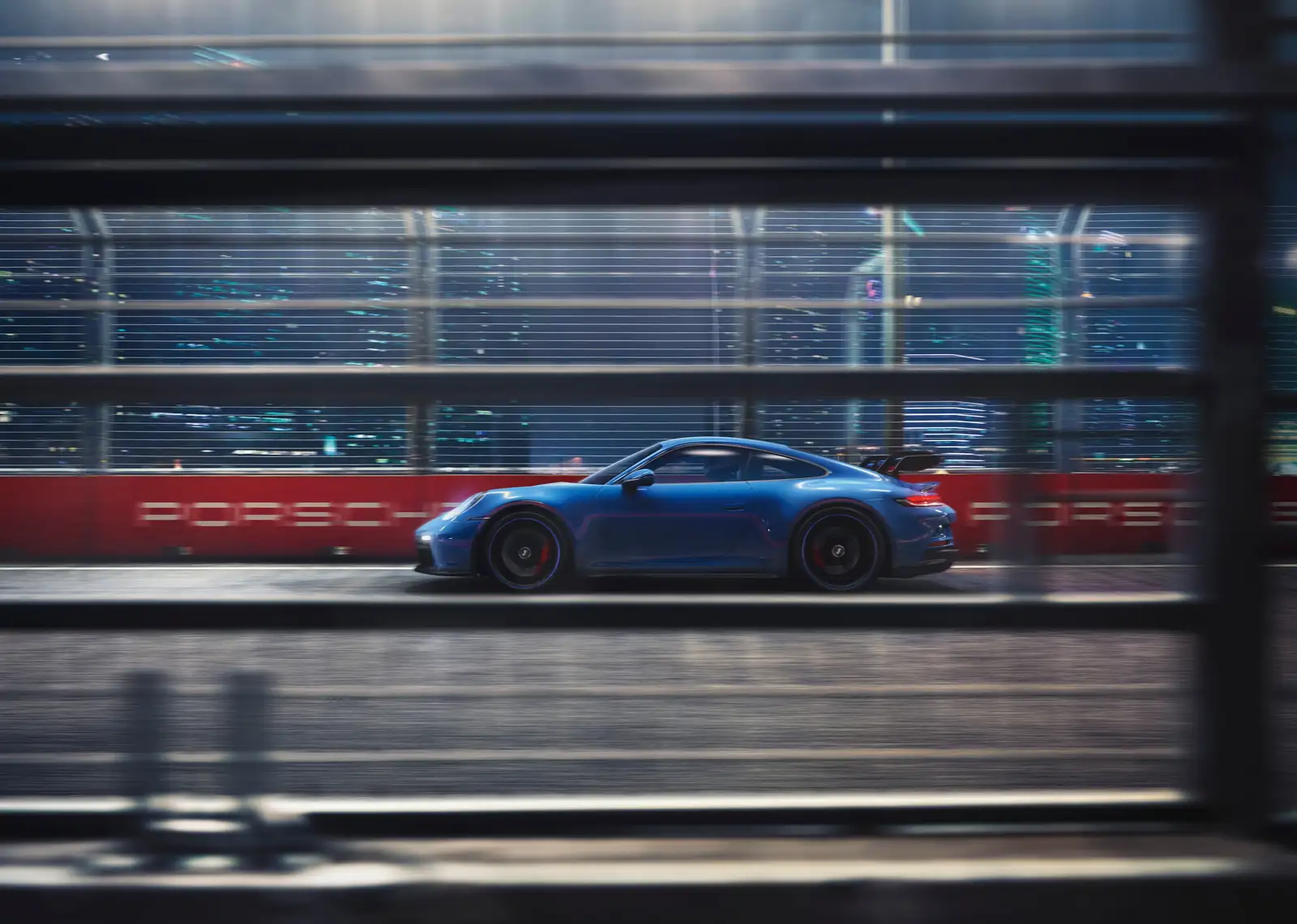 2022 Porsche 911 GT3 Base Trim - view 3
