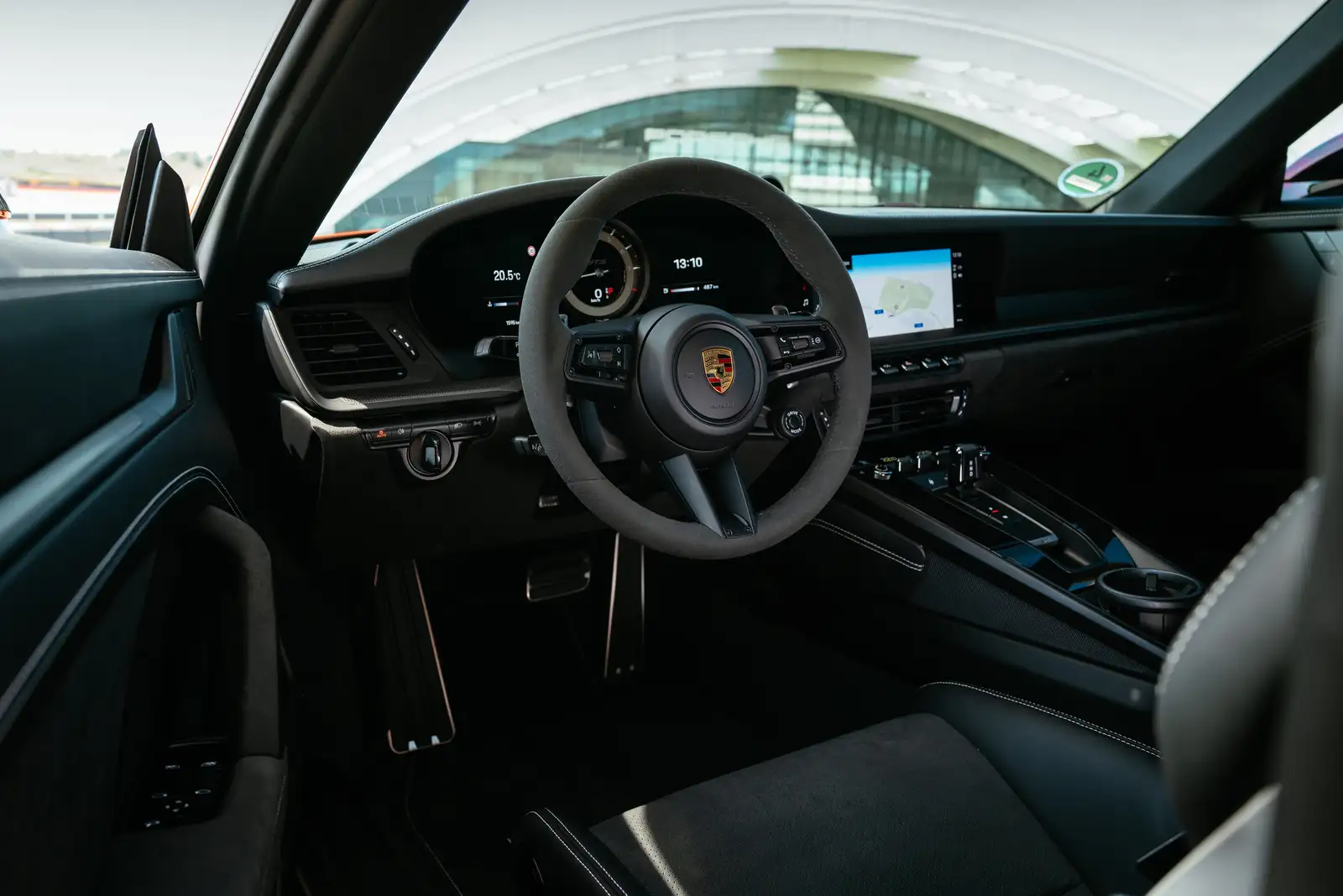 2022 Porsche 911 Carrera 4 GTS Base Trim - view 4