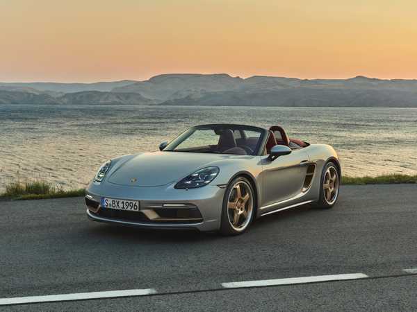 718 Boxster 25 Years Base Trim - Manual for sale, rent and lease on DriveNinja.com