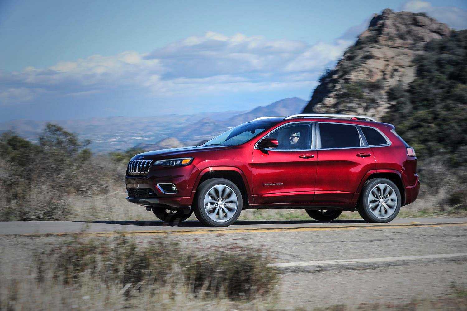 Jeep Cherokee KL 2018. Jeep Cherokee KL Overland 2018. Jeep Cherokee KL 2018 Limited. Jeep Cherokee KL 2013-2018.